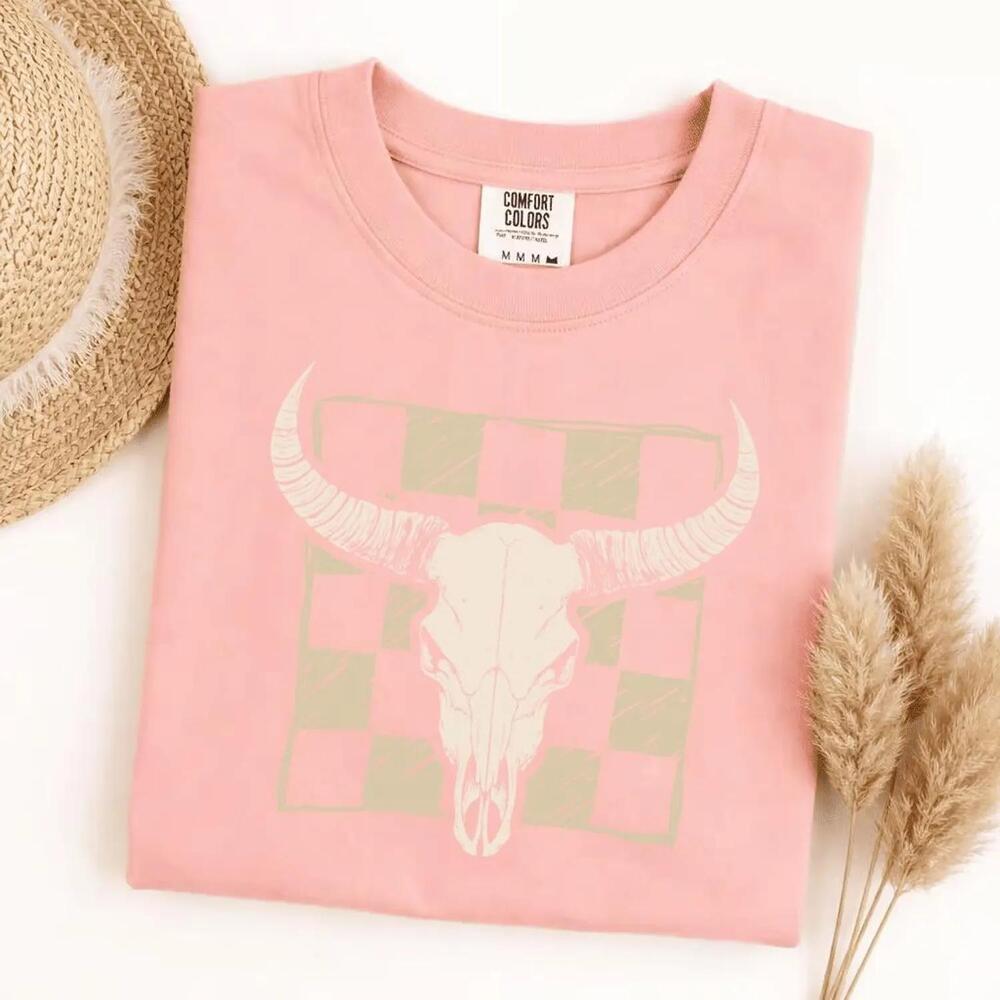 S Checkered Bull Skull Western Graphic T-Shirt, Boho Country Cowgirl